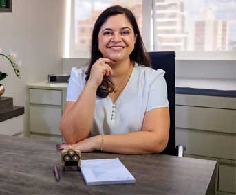 Dra. Juliana Marques Ferreira